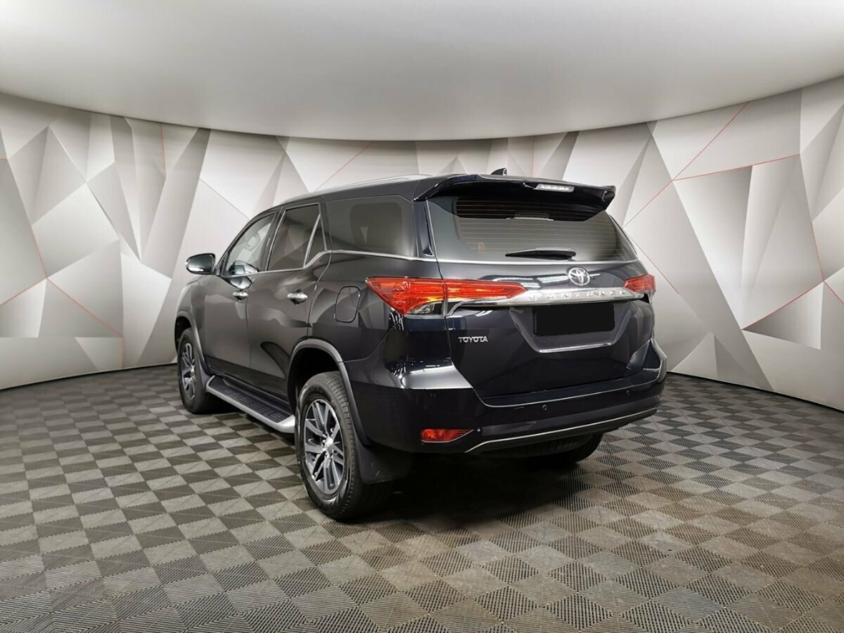 Toyota Fortuner, 2019