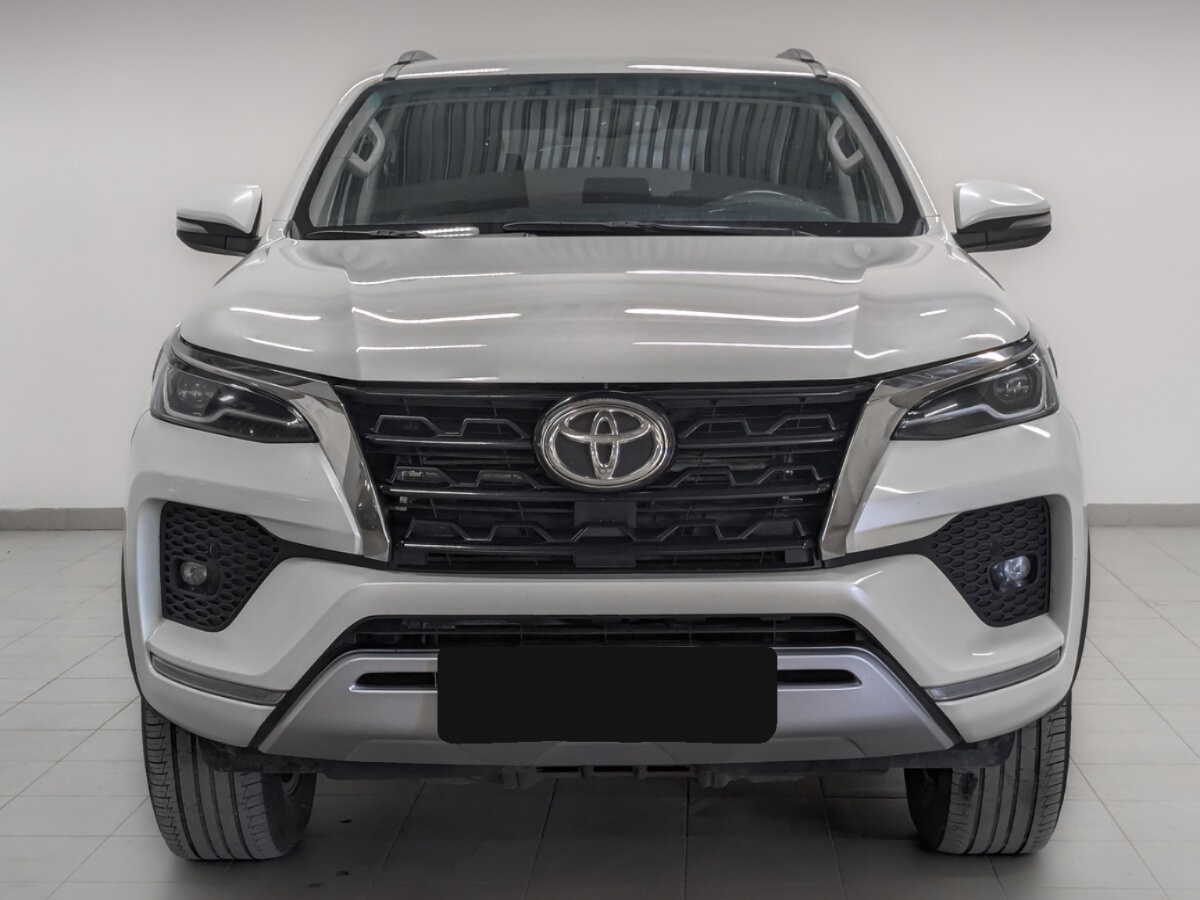 Toyota Fortuner, 2021