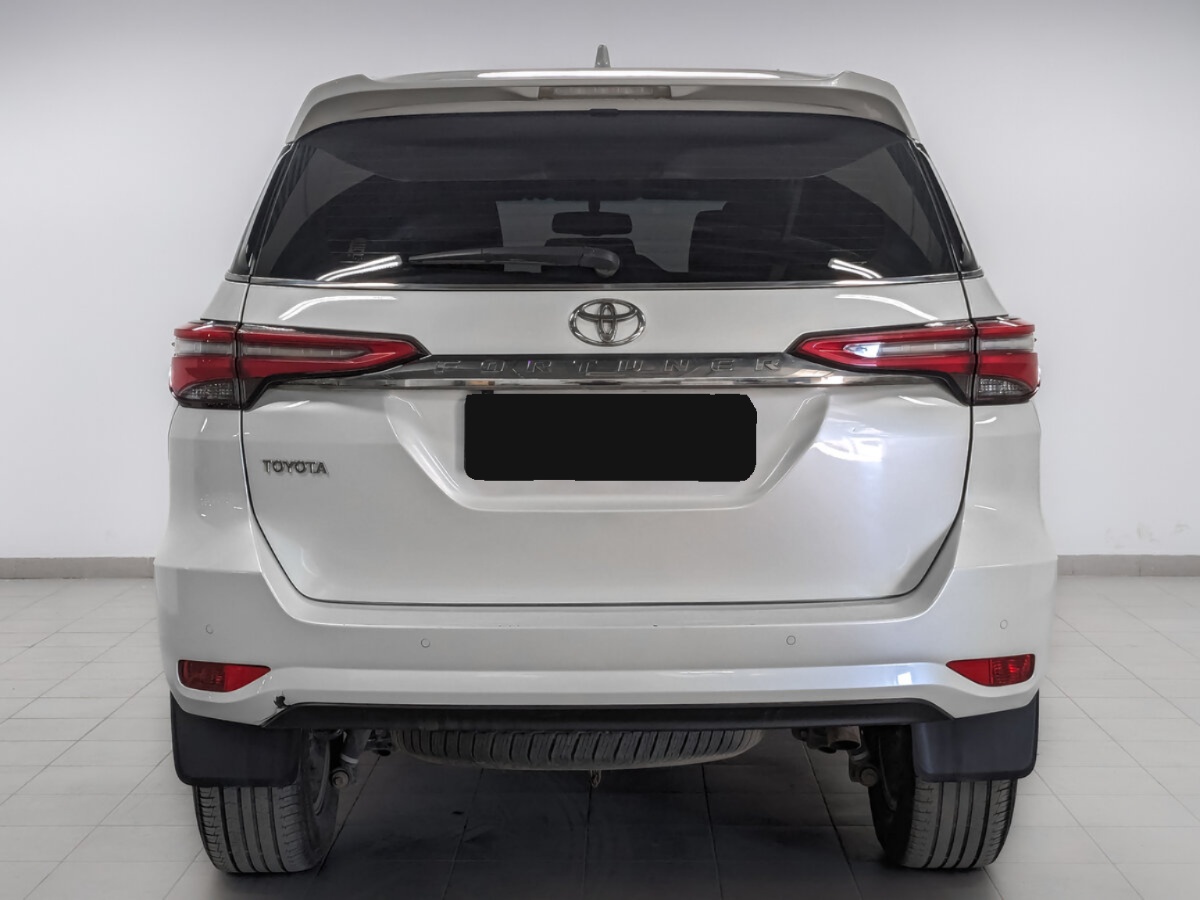 Toyota Fortuner, 2021