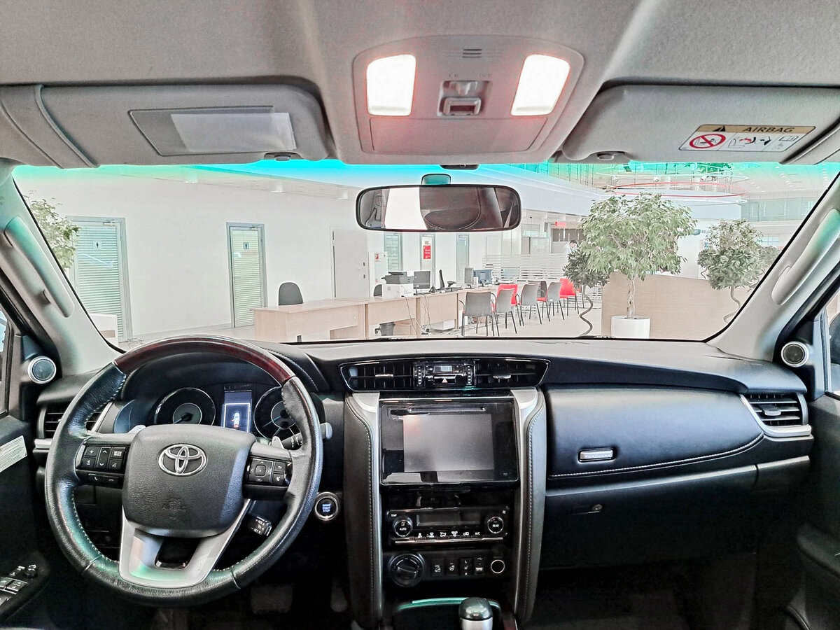Toyota Fortuner, 2018