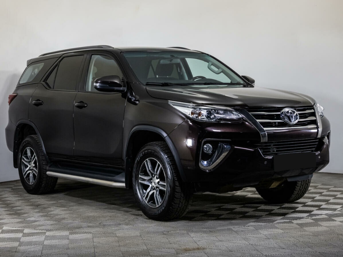 Toyota Fortuner, 2018