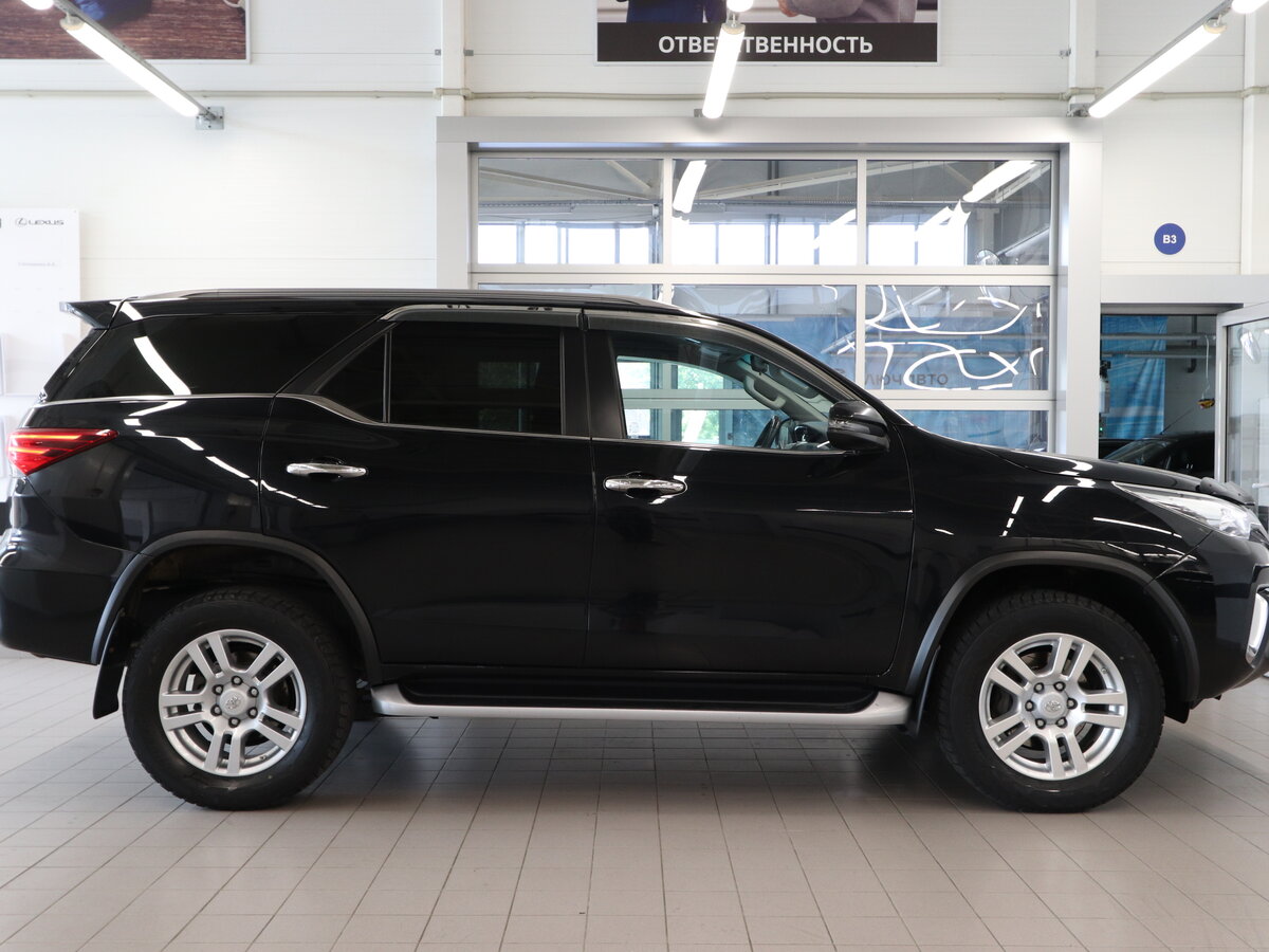 Toyota Fortuner, 2018