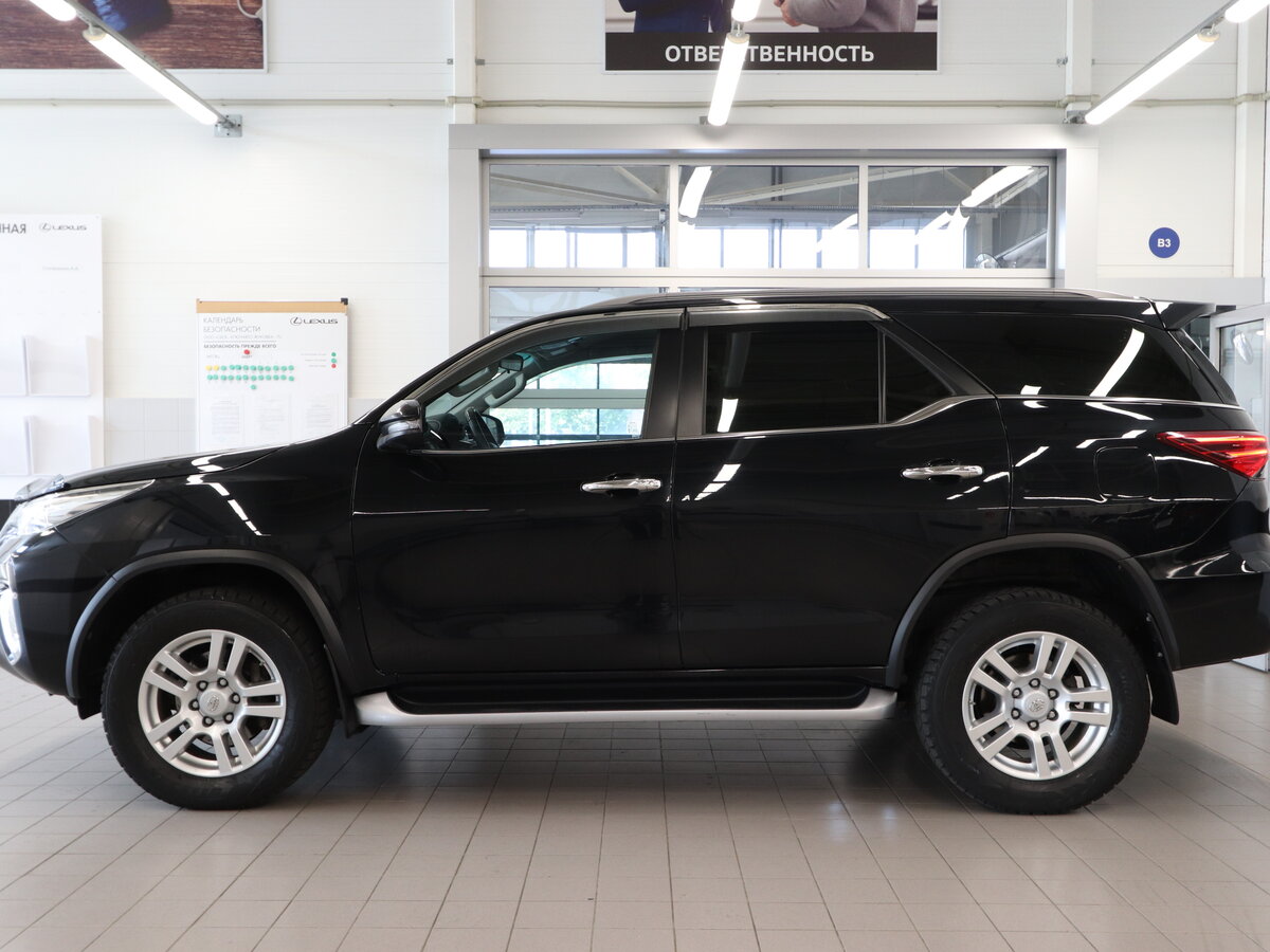 Toyota Fortuner, 2018