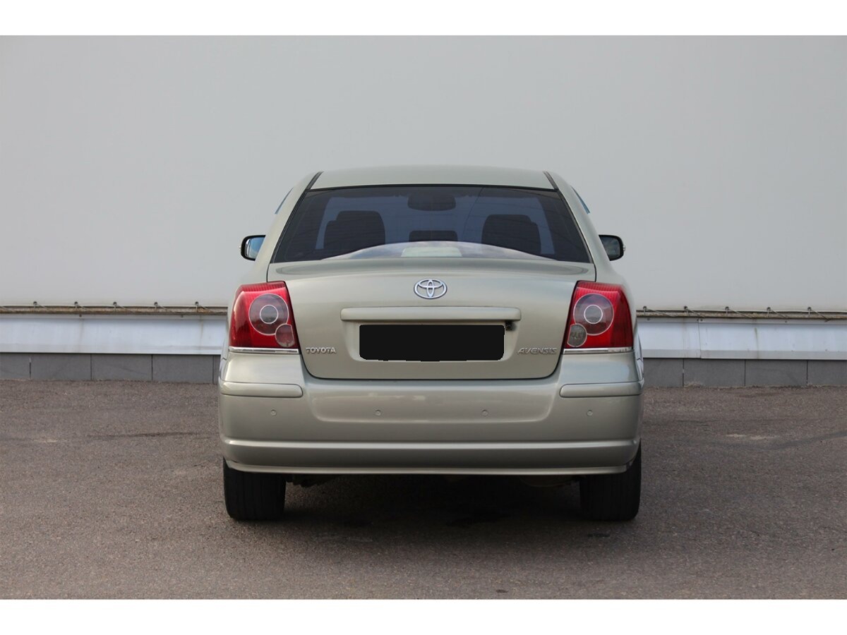 Toyota Avensis, 2006