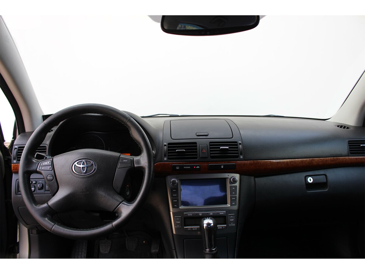 Toyota Avensis, 2006