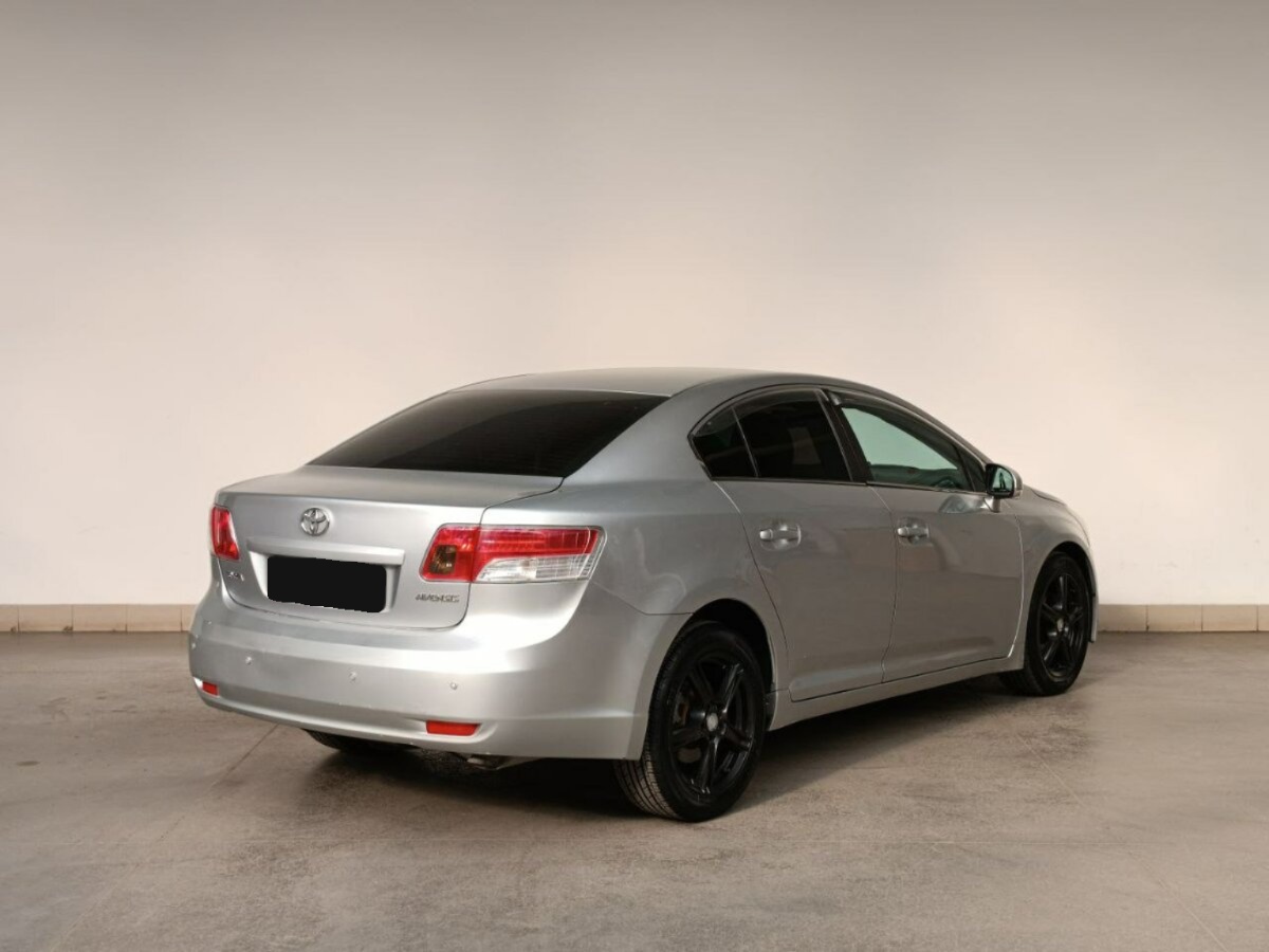 Toyota Avensis, 2009