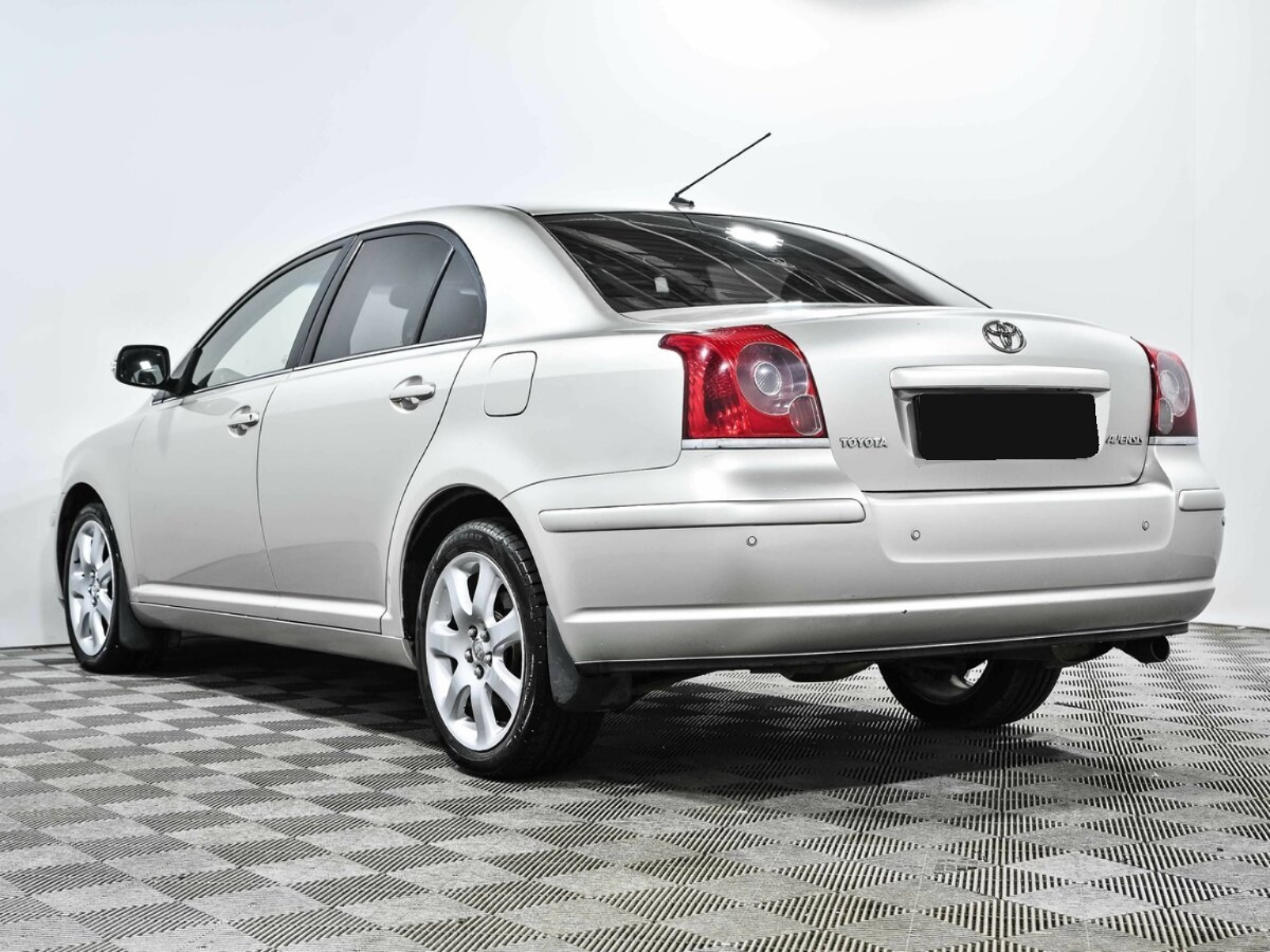 Toyota Avensis, 2006