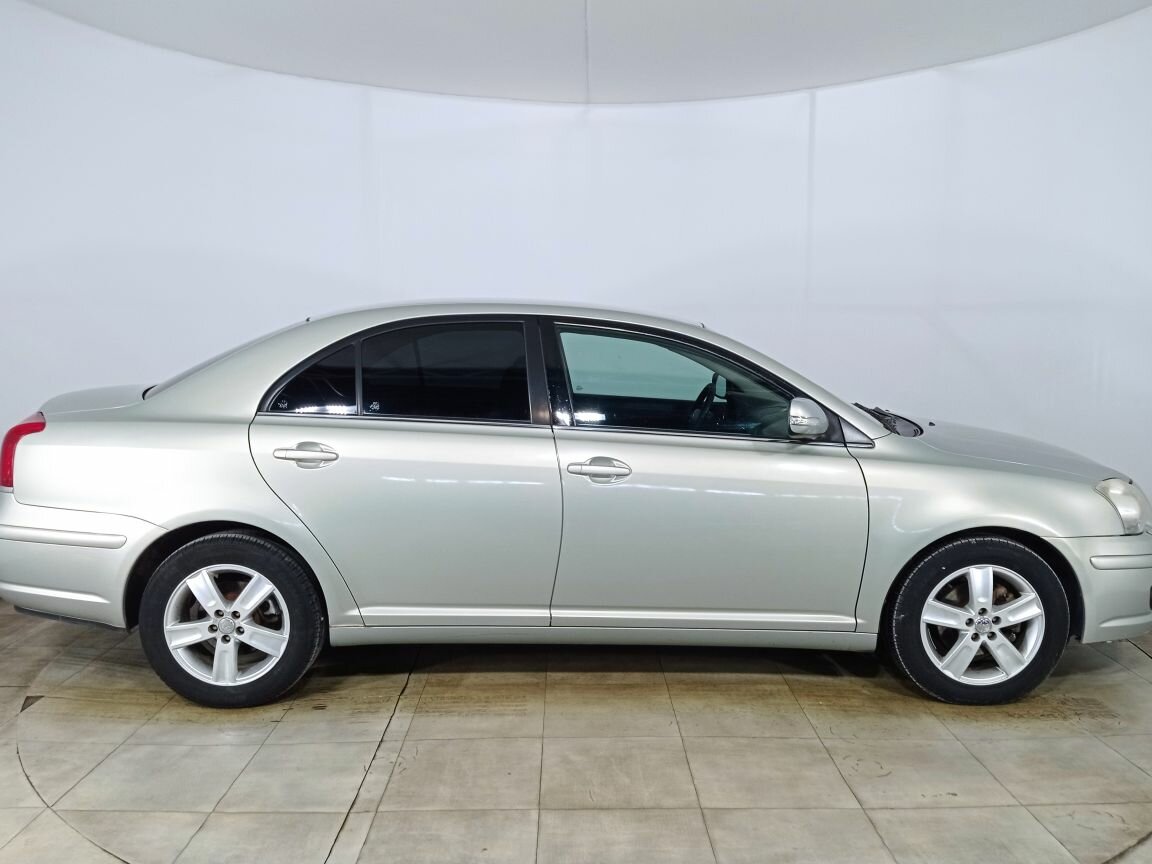Toyota Avensis, 2006