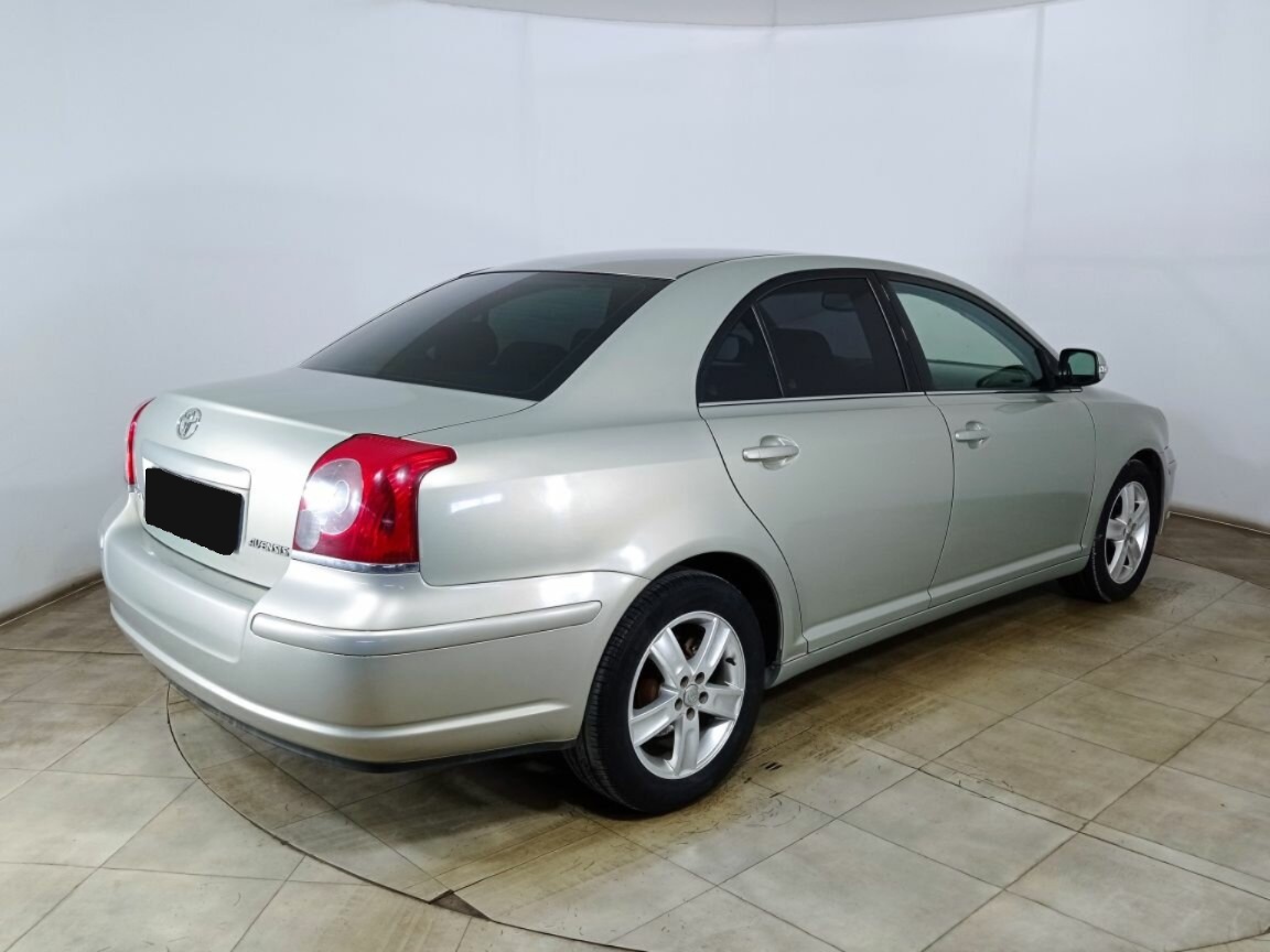 Toyota Avensis, 2006