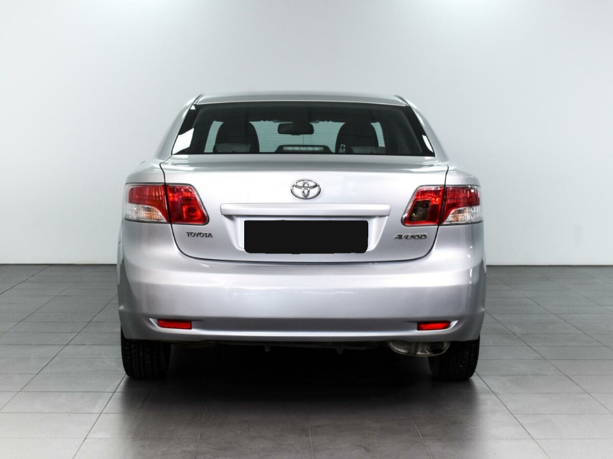 Toyota Avensis, 2009