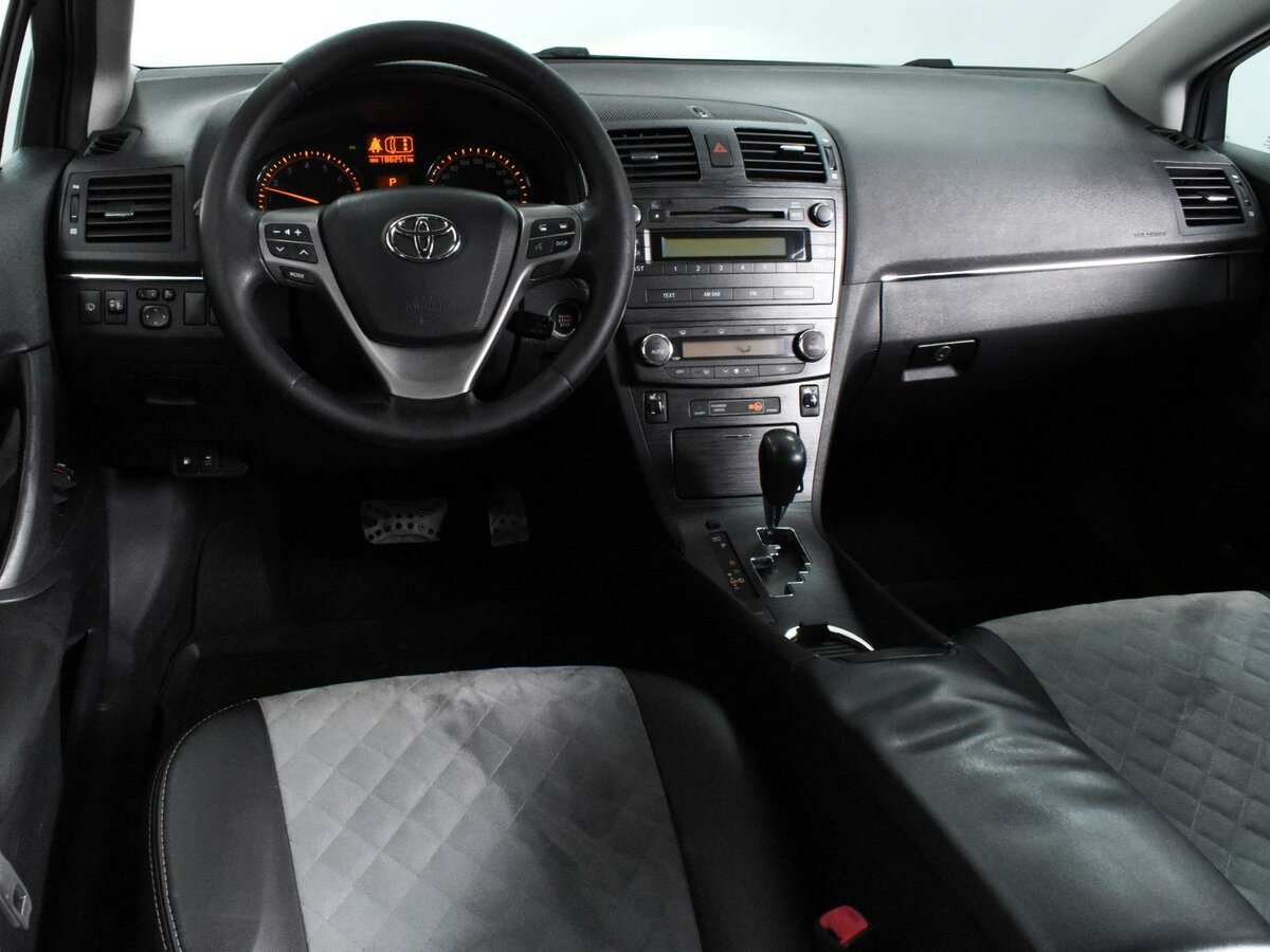 Toyota Avensis, 2009