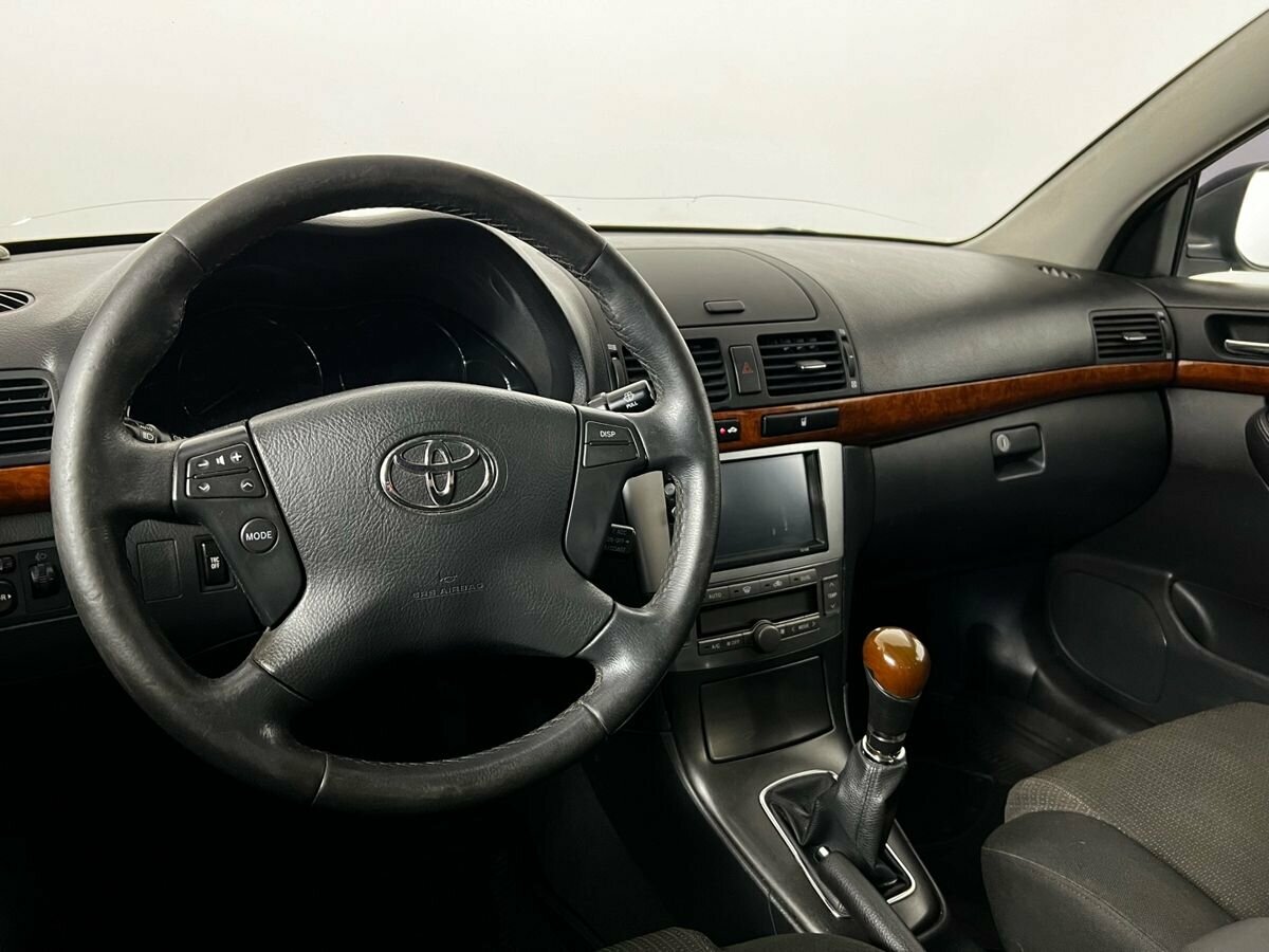 Toyota Avensis, 2007