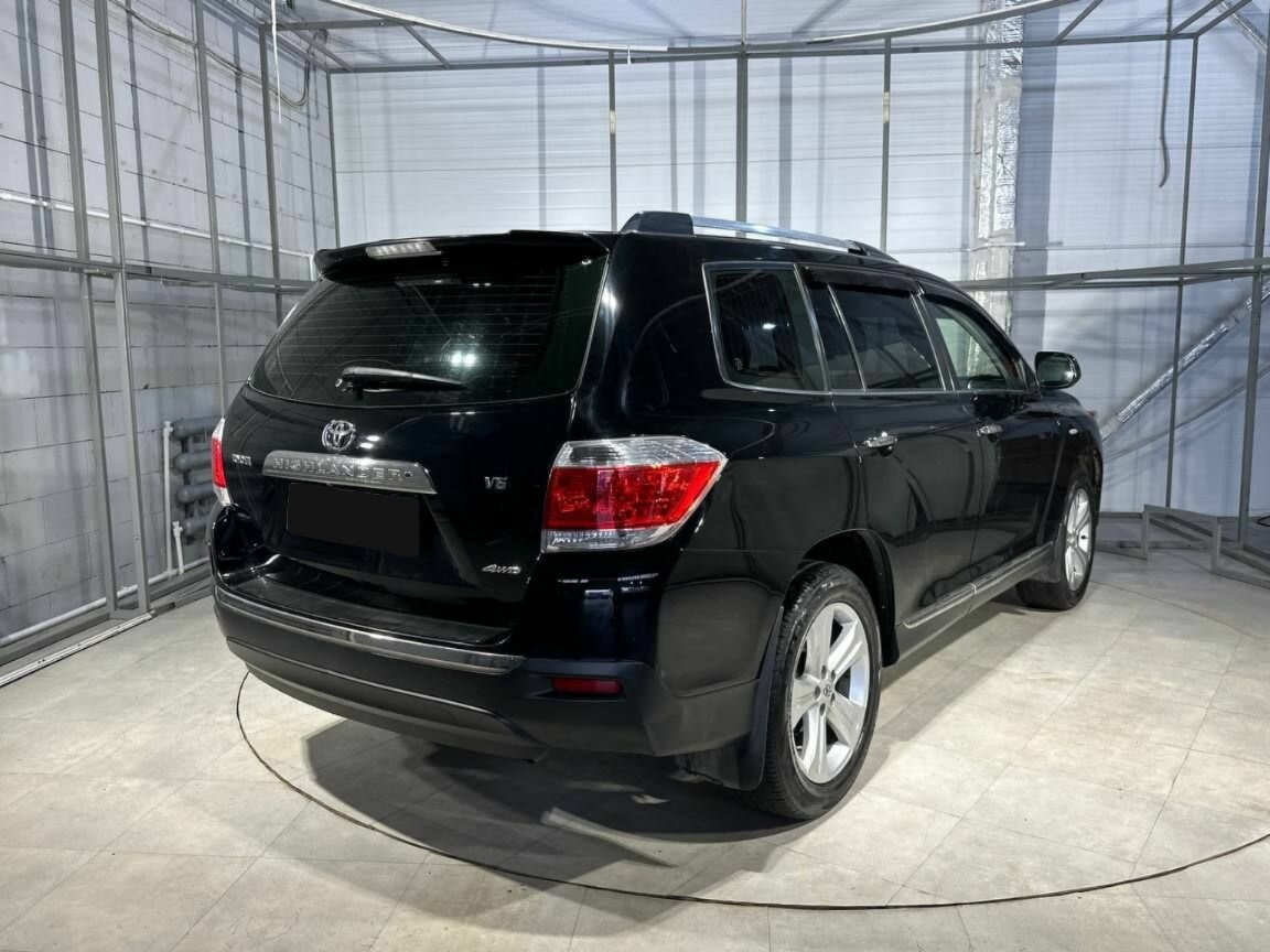 Toyota Highlander, 2011