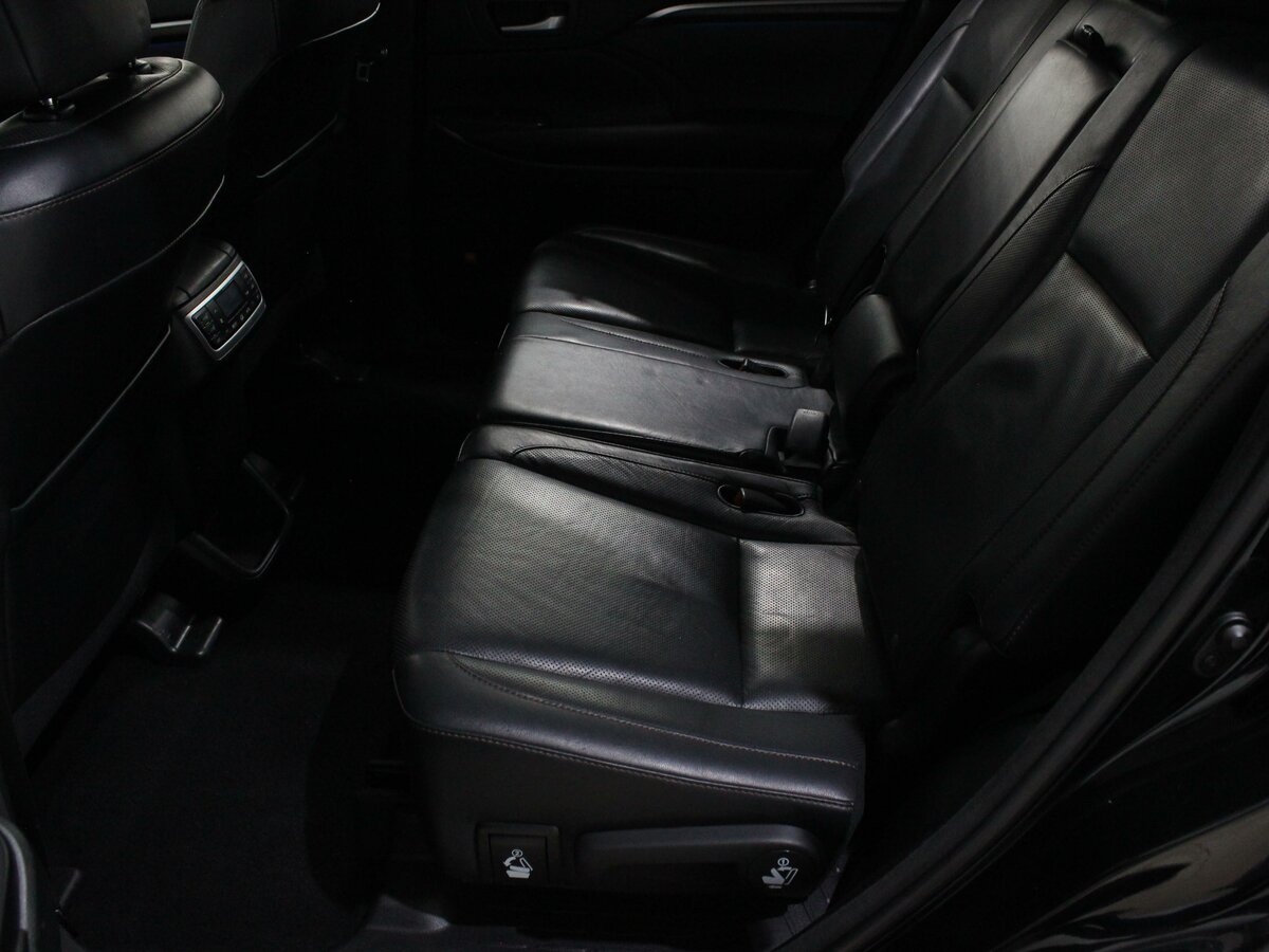 Toyota Highlander, 2014