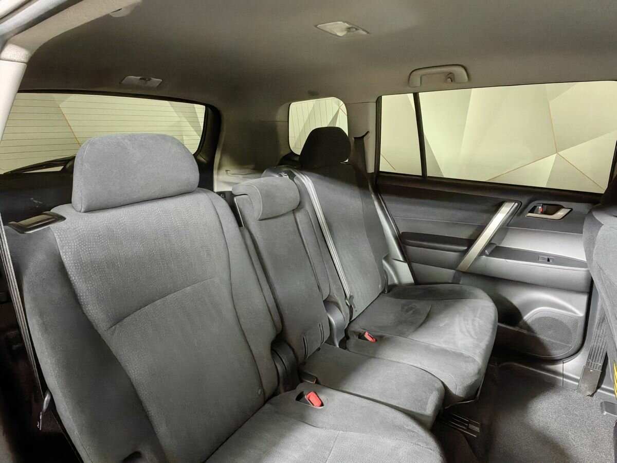 Toyota Highlander, 2012