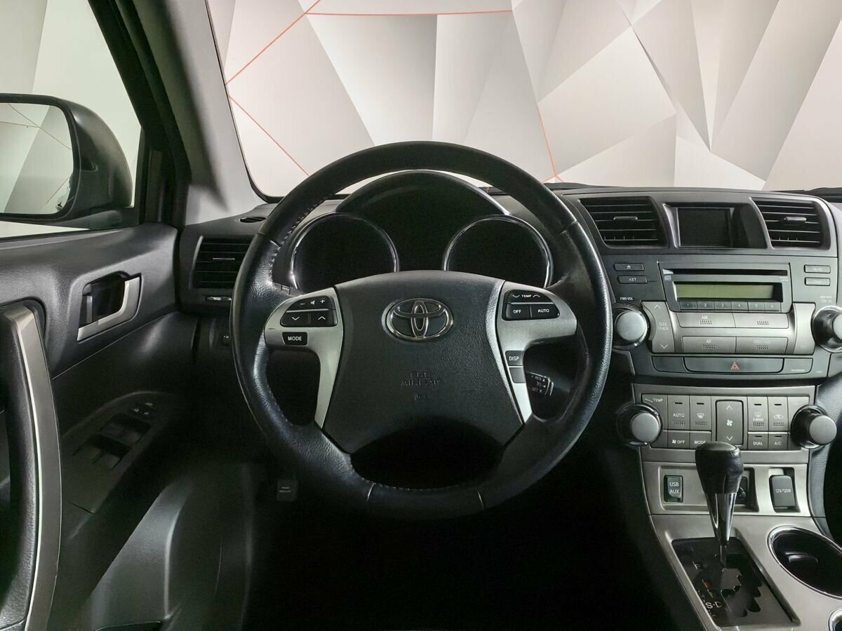 Toyota Highlander, 2012