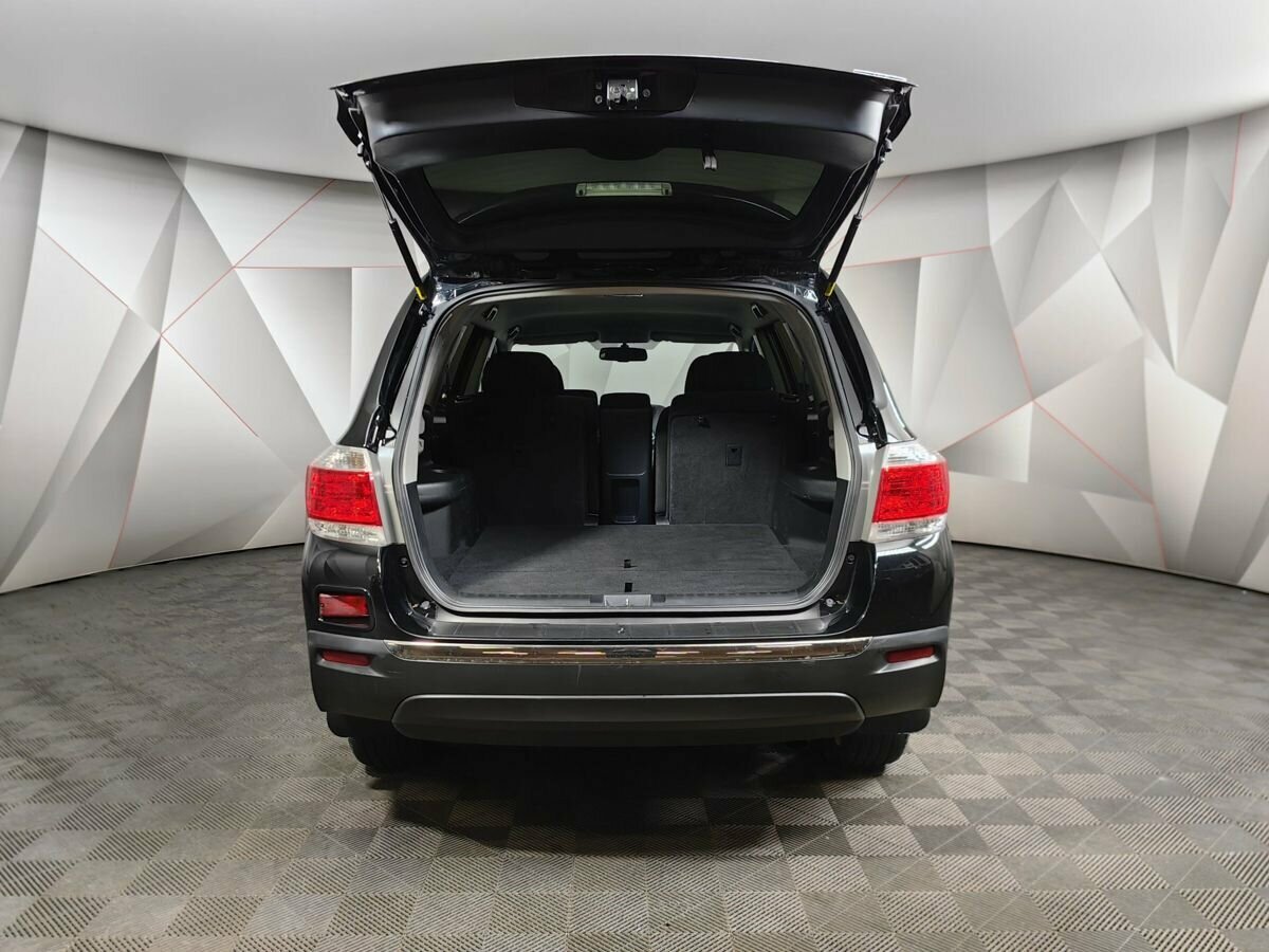 Toyota Highlander, 2012