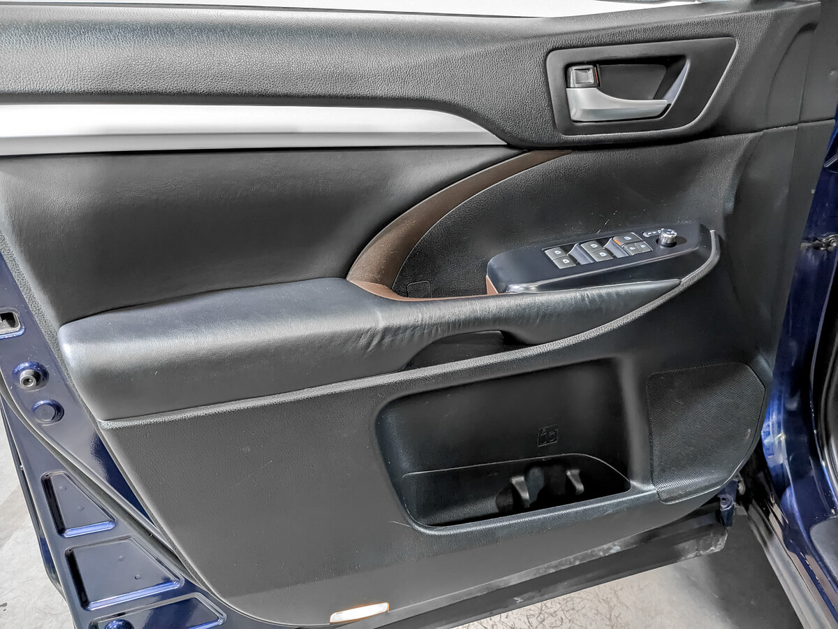 Toyota Highlander, 2014