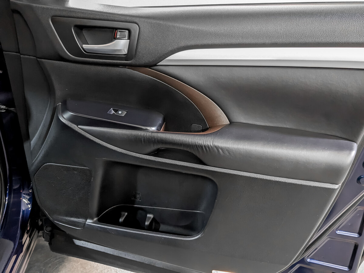 Toyota Highlander, 2014