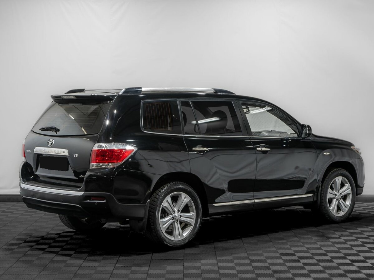 Toyota Highlander, 2011