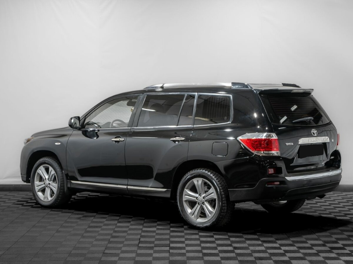 Toyota Highlander, 2011