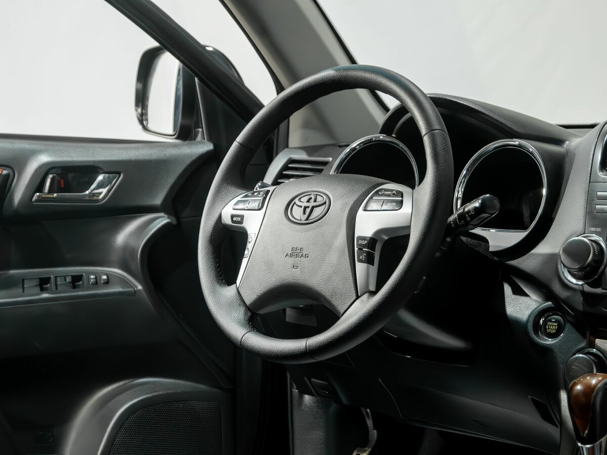 Toyota Highlander, 2011