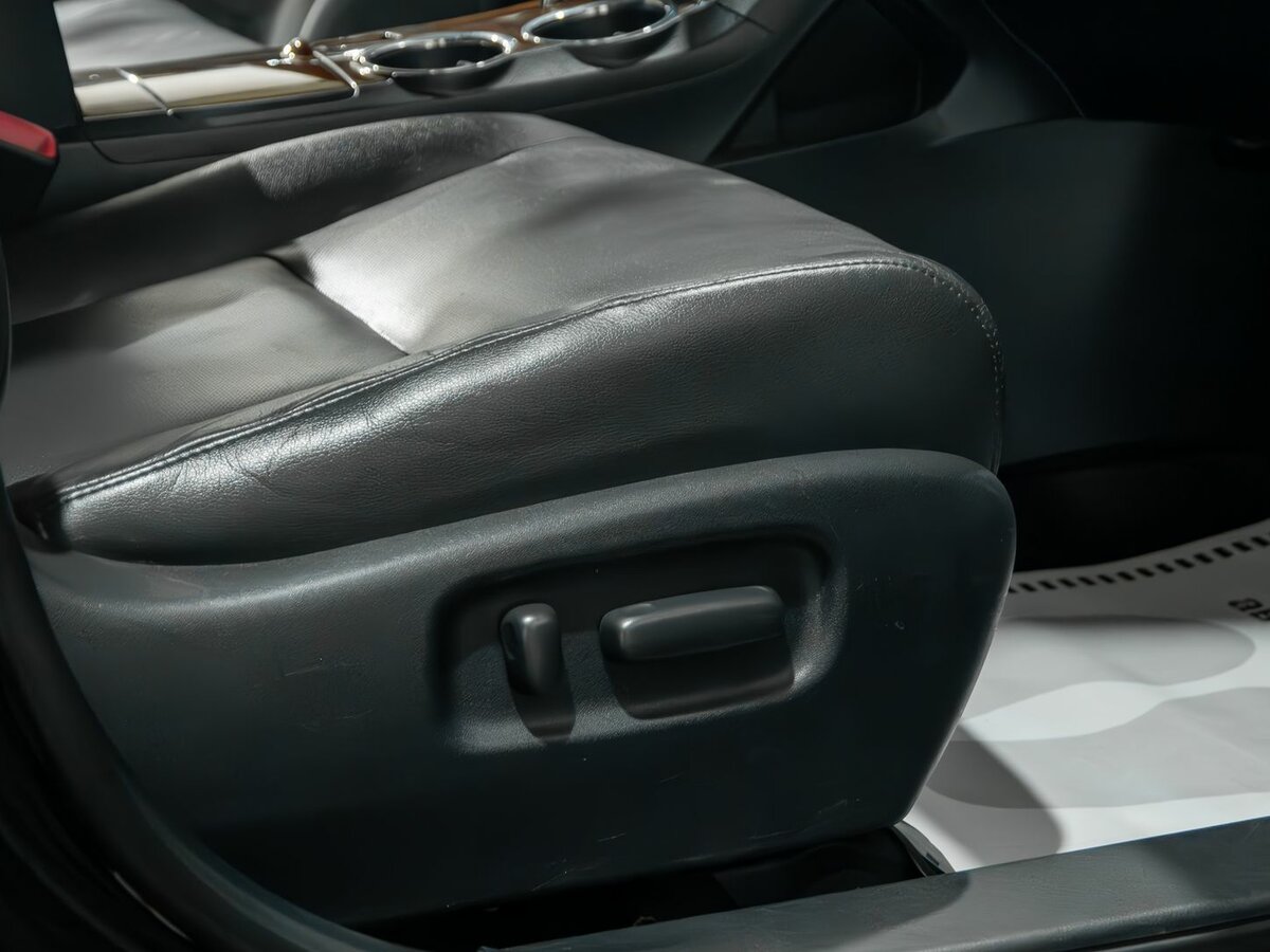 Toyota Highlander, 2011