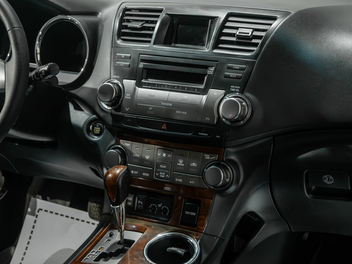 Toyota Highlander, 2011