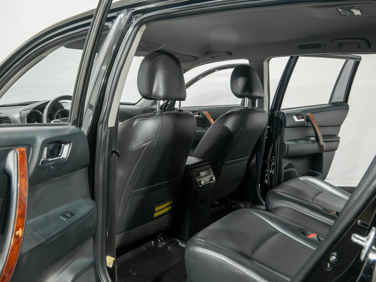 Toyota Highlander, 2011