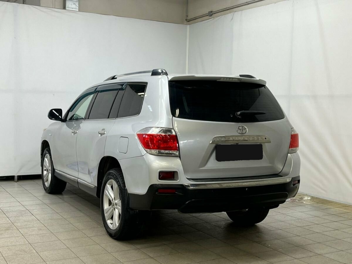 Toyota Highlander, 2010