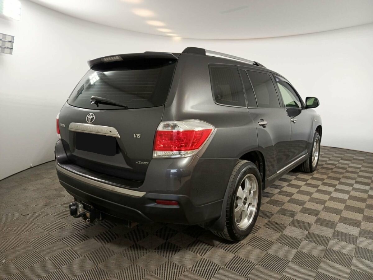 Toyota Highlander, 2010