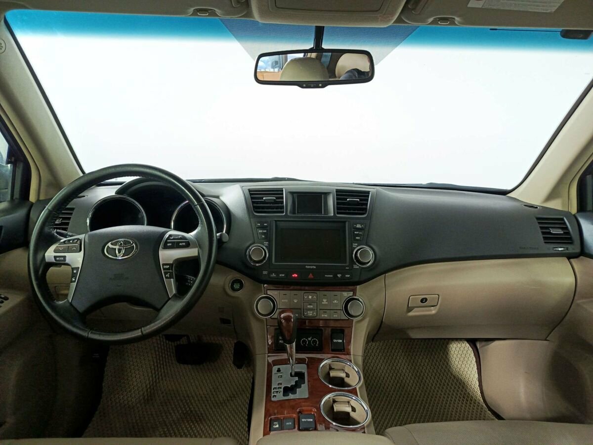 Toyota Highlander, 2010