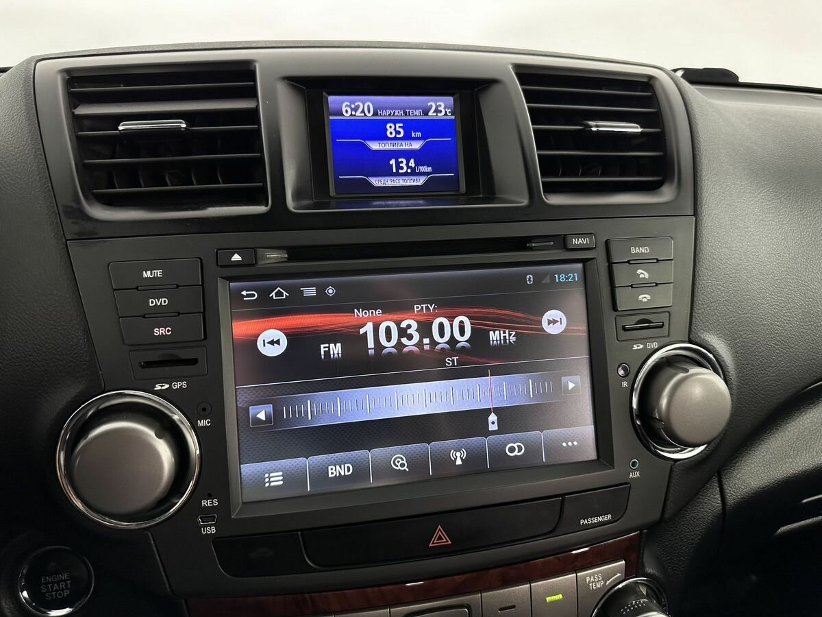 Toyota Highlander, 2011