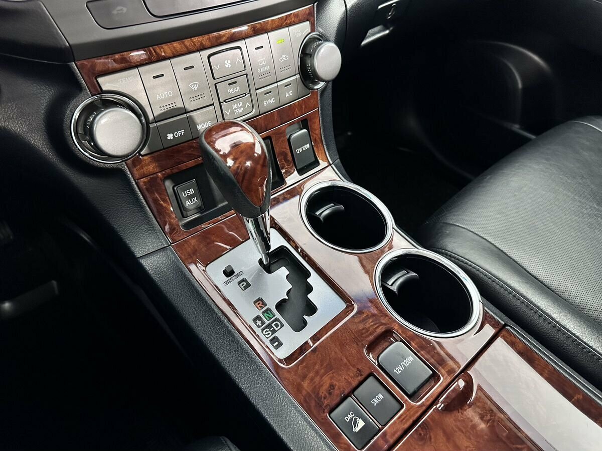 Toyota Highlander, 2011