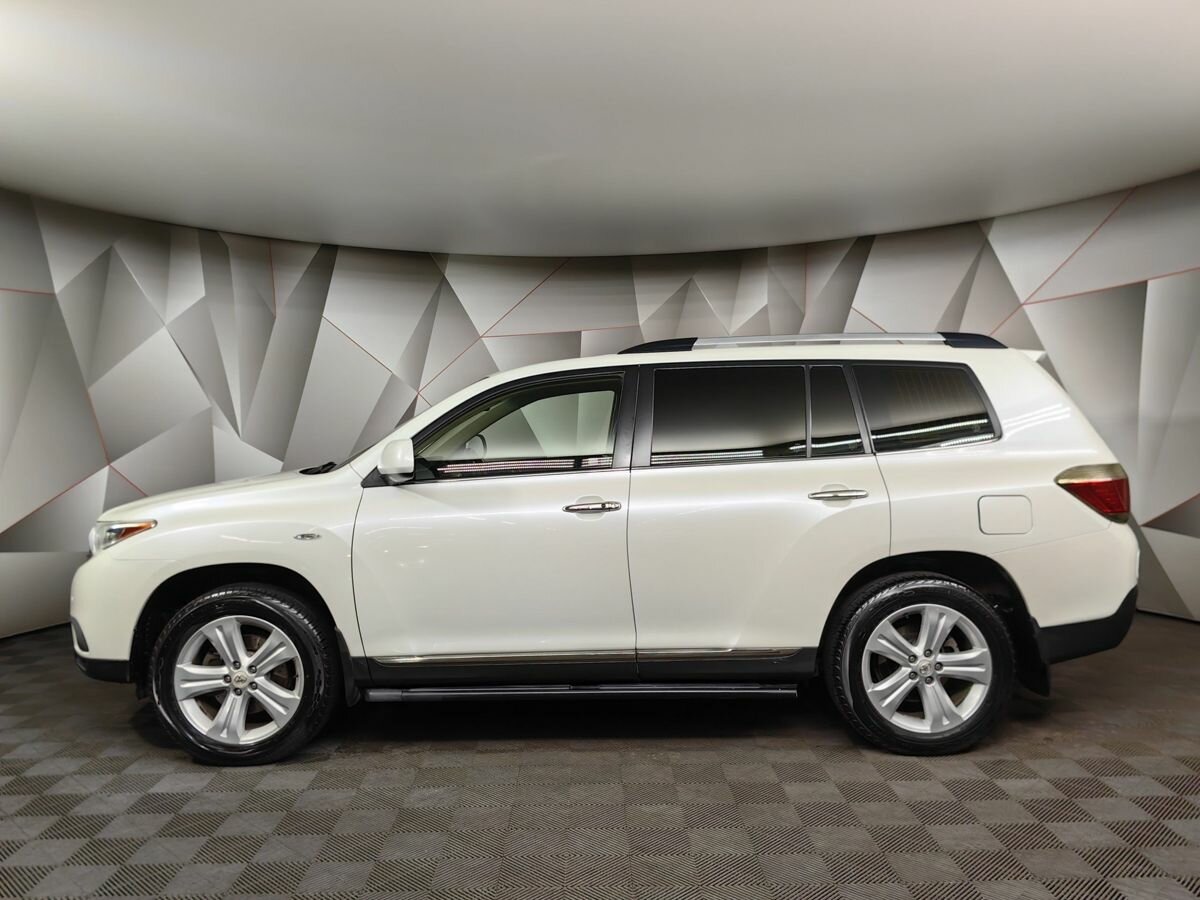 Toyota Highlander, 2012