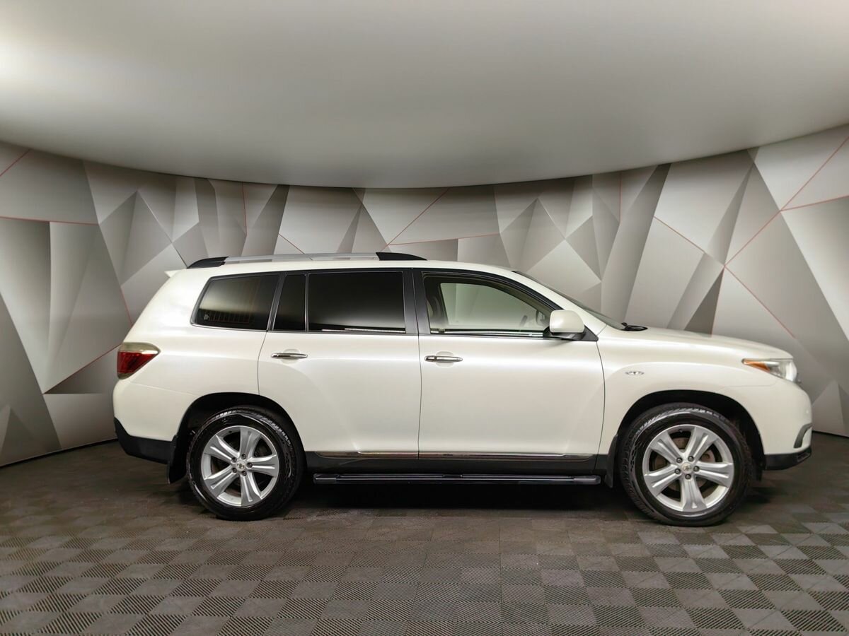 Toyota Highlander, 2012