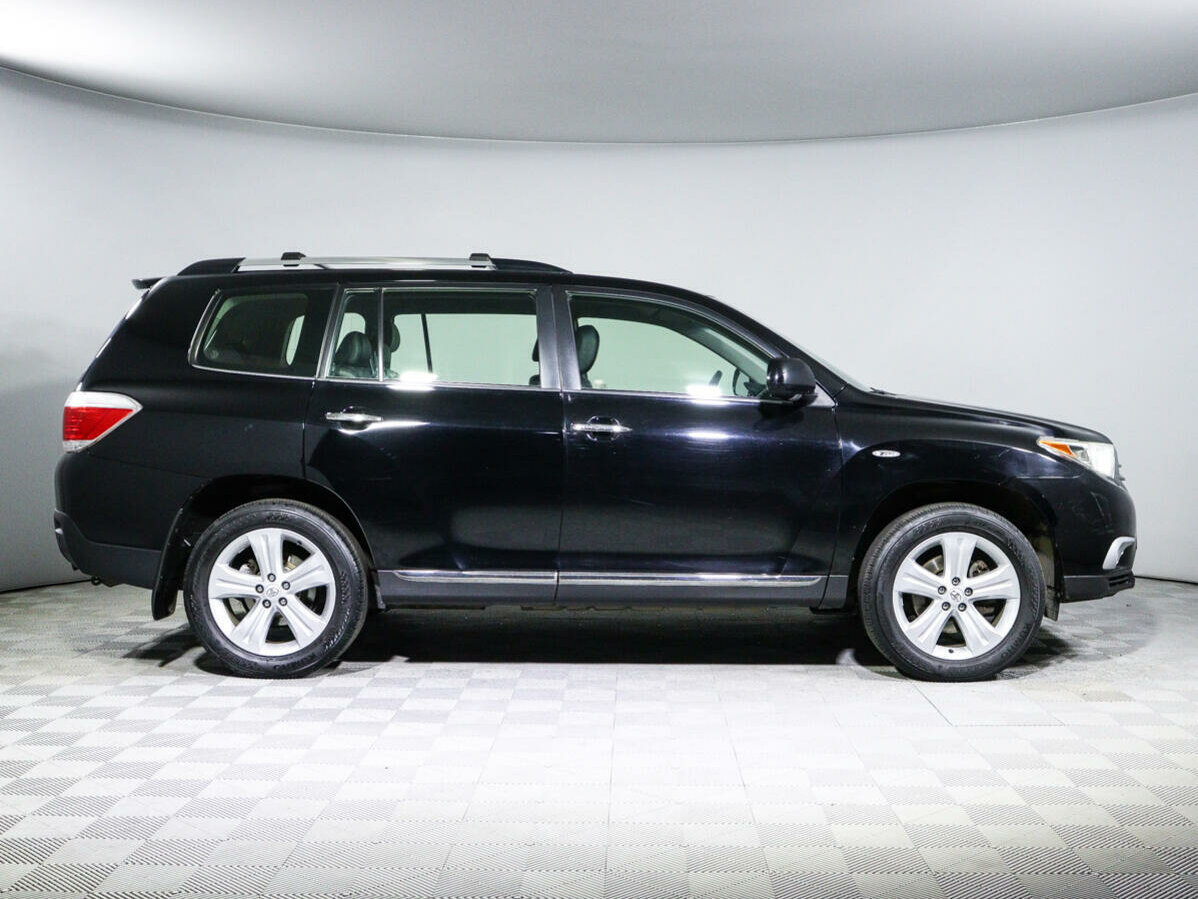 Toyota Highlander, 2011