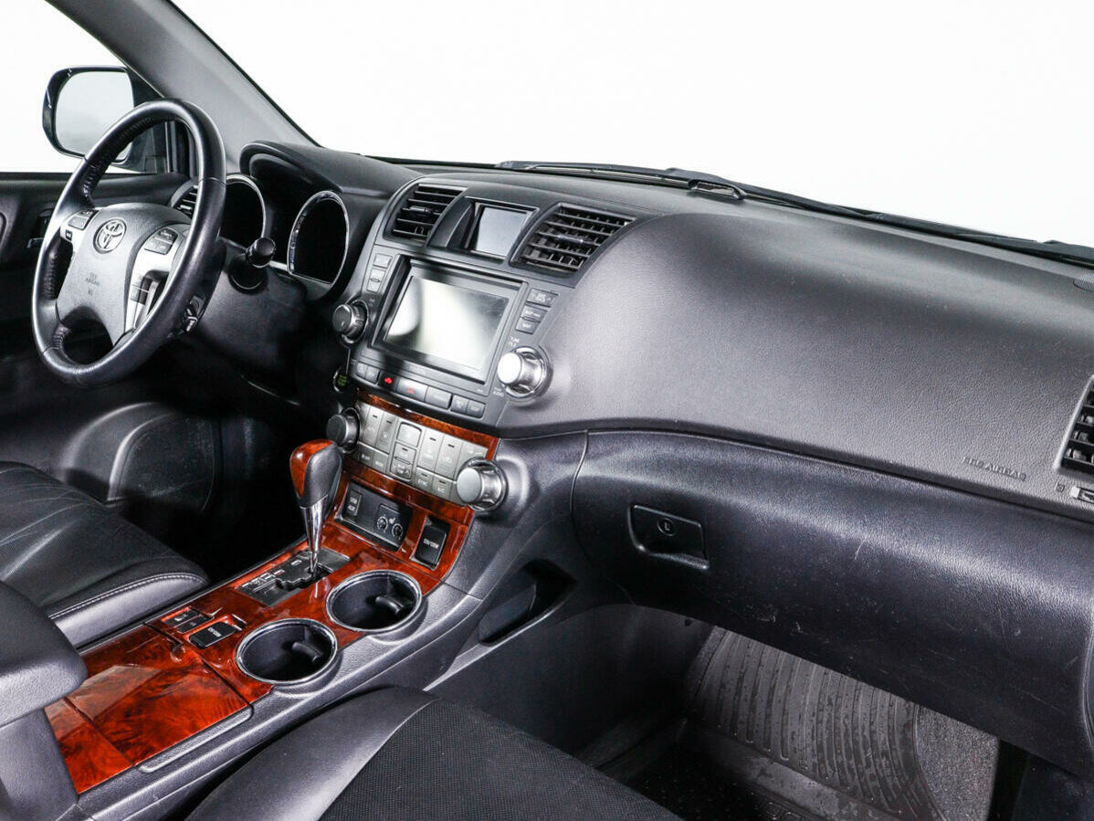 Toyota Highlander, 2011