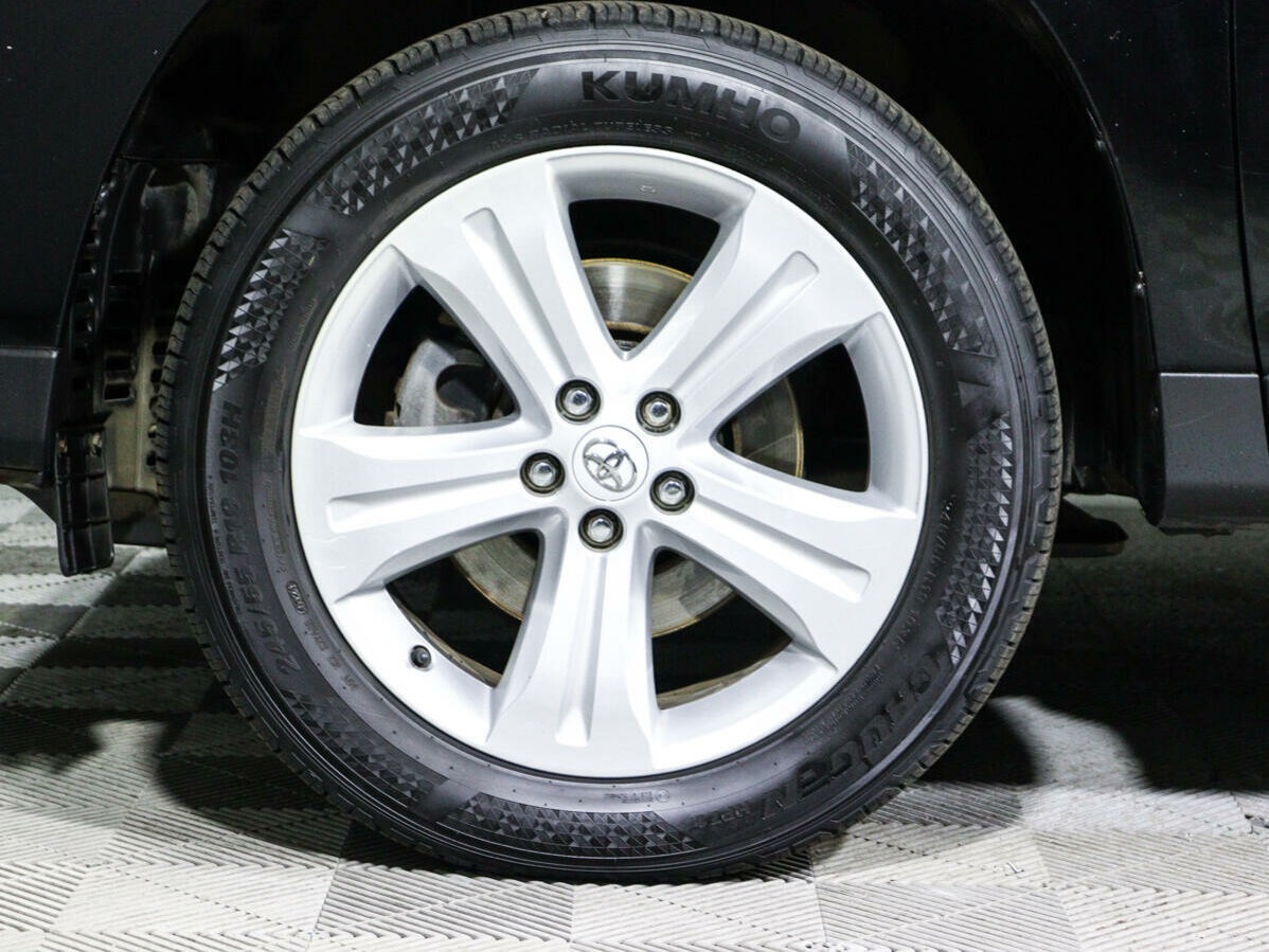 Toyota Highlander, 2011