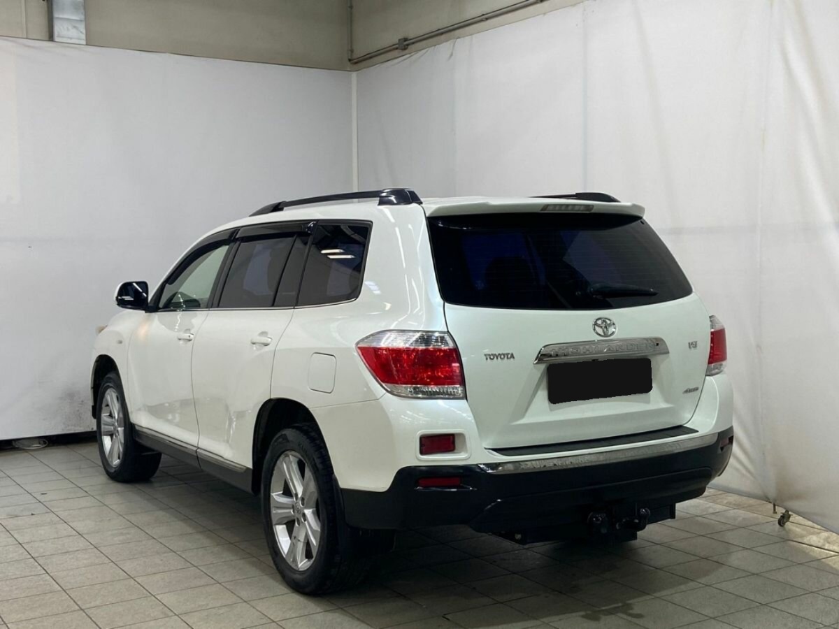 Toyota Highlander, 2013