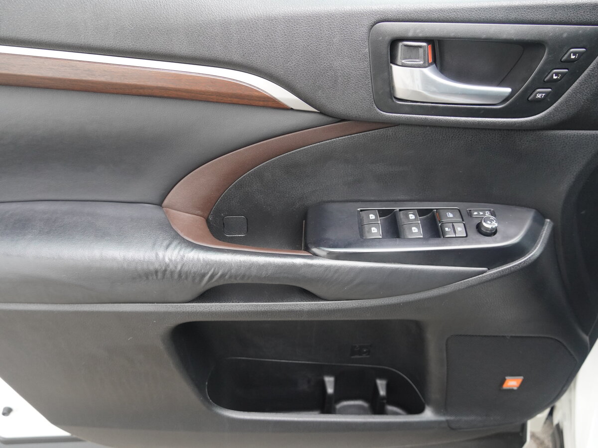 Toyota Highlander, 2014