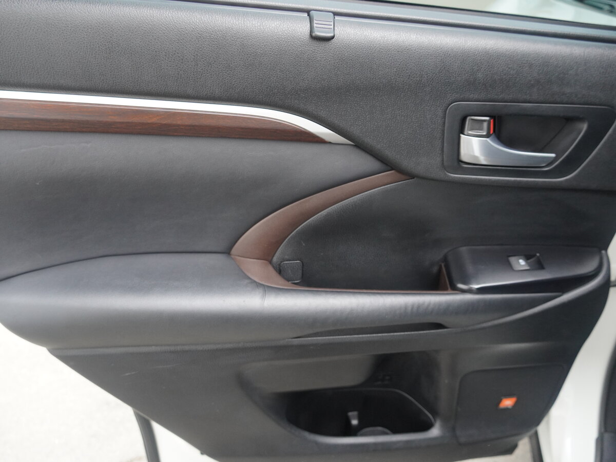 Toyota Highlander, 2014