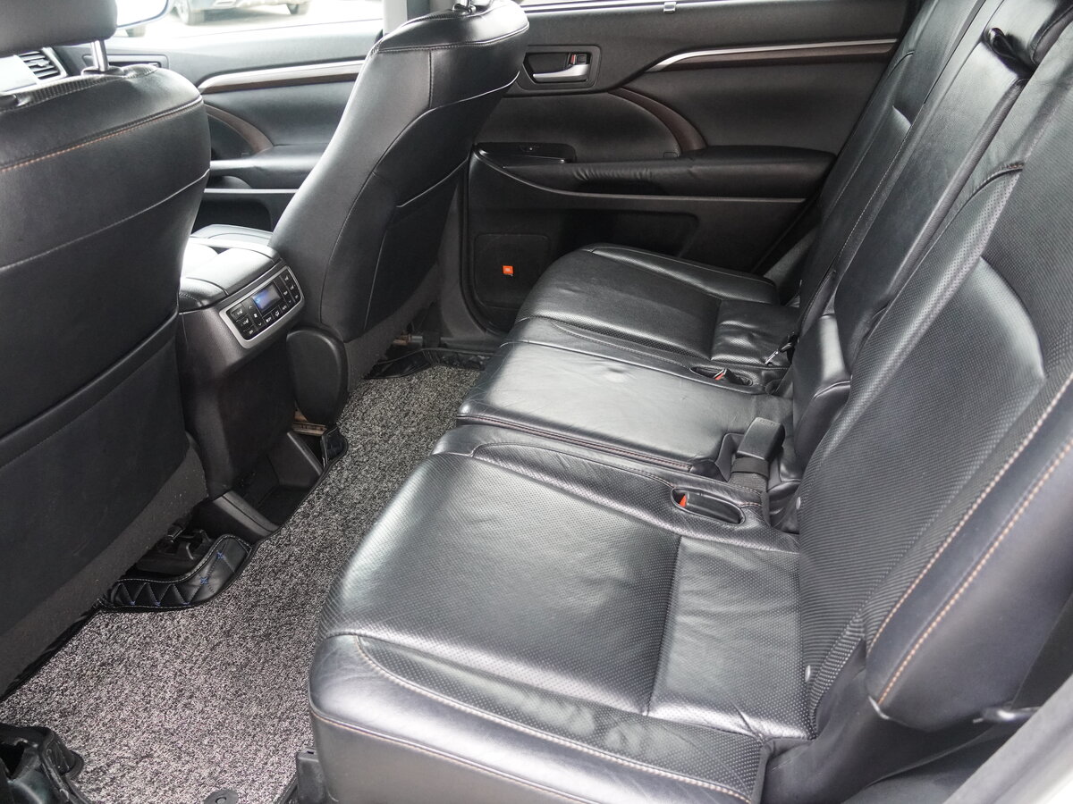 Toyota Highlander, 2014