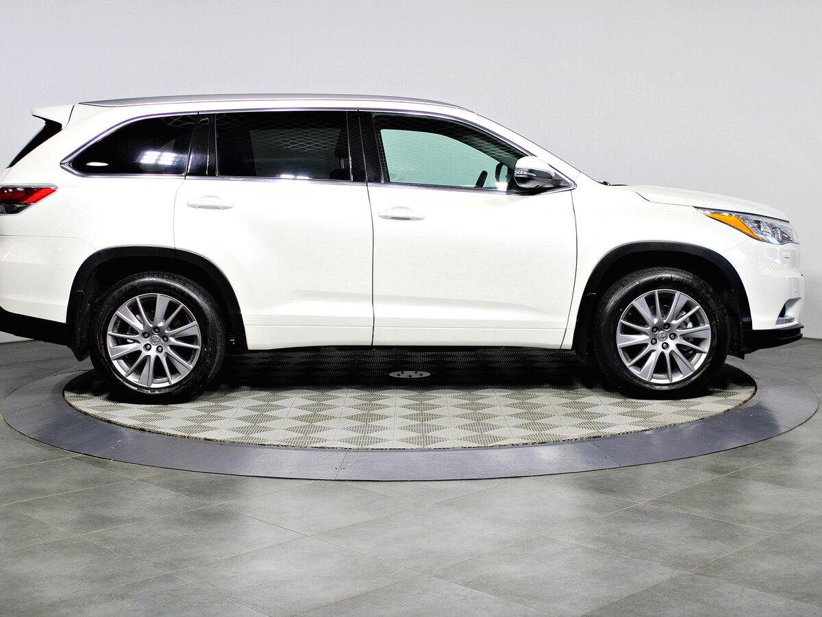 Toyota Highlander, 2013