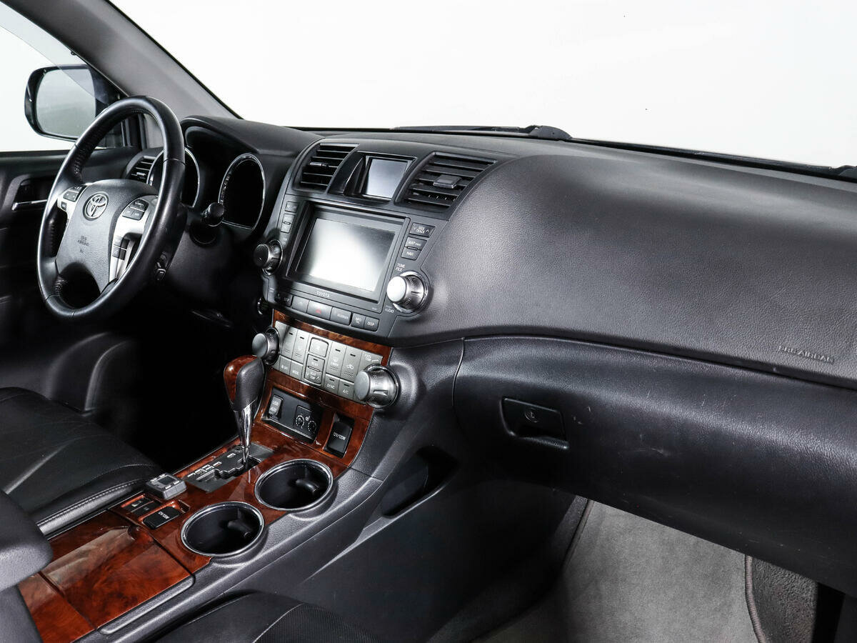 Toyota Highlander, 2011