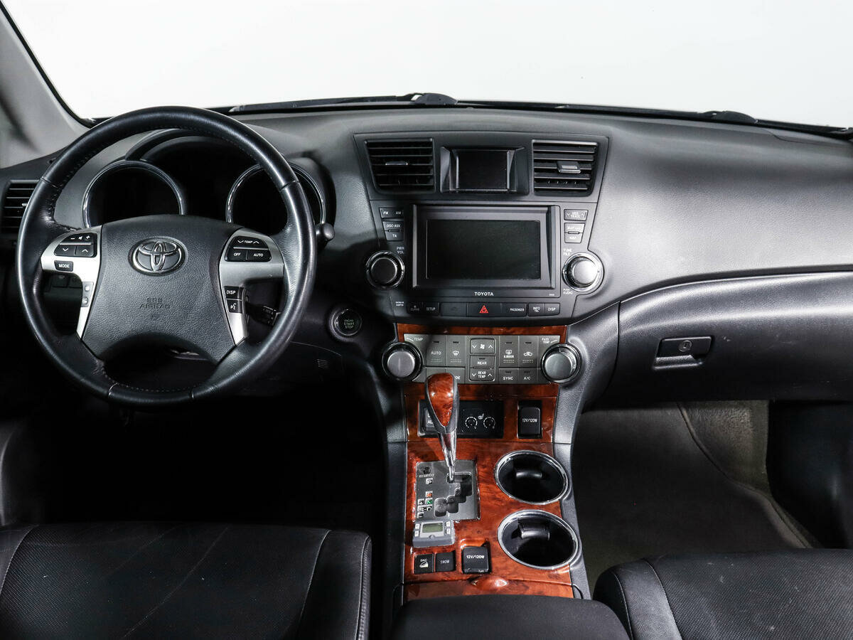 Toyota Highlander, 2011