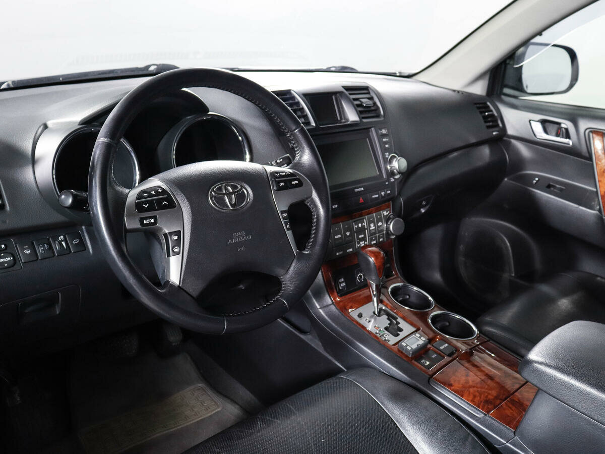 Toyota Highlander, 2011