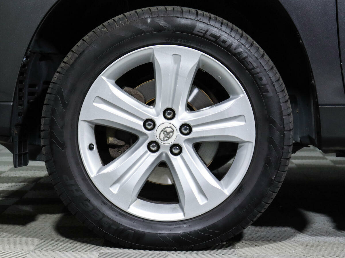 Toyota Highlander, 2011