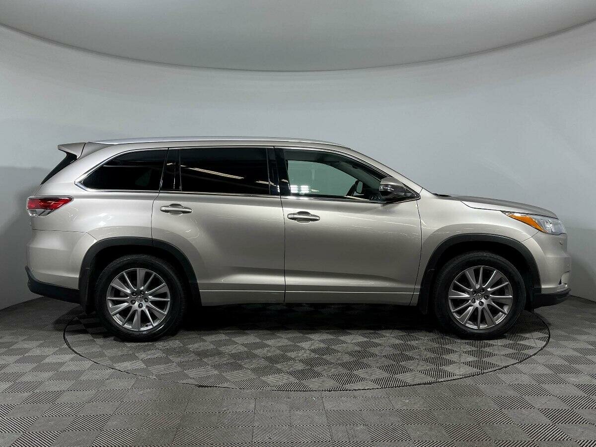 Toyota Highlander, 2015