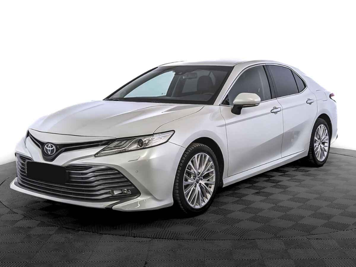 Toyota Camry, 2019
